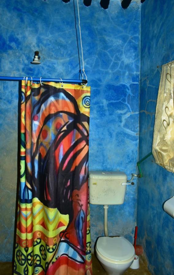 Jambohouse Lamu Bed & Breakfast ภายนอก รูปภาพ